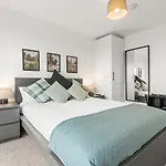 The Silver Suite 2Beds - Central - Free Parking